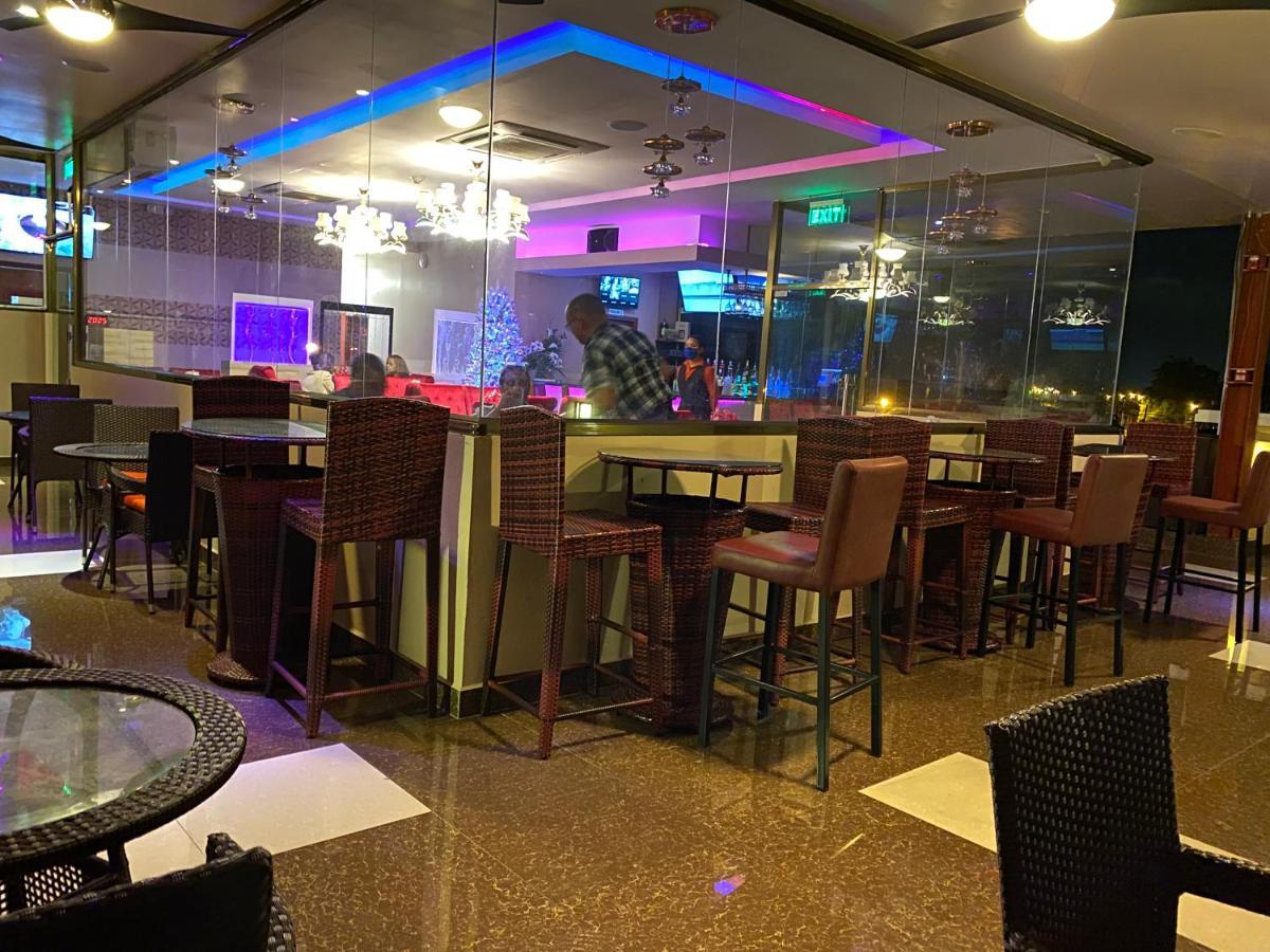 Grand Diamond Hotel Trinidad Piarco Extérieur photo