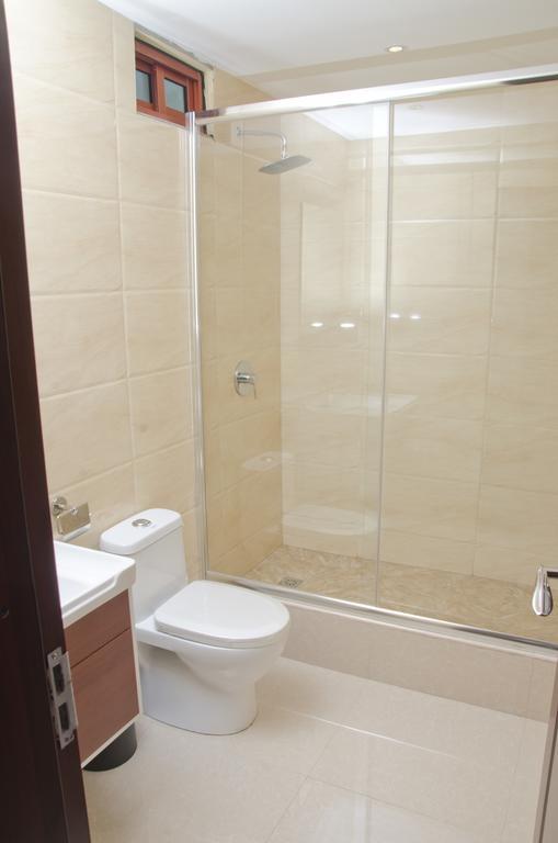 Grand Diamond Hotel Trinidad Piarco Extérieur photo