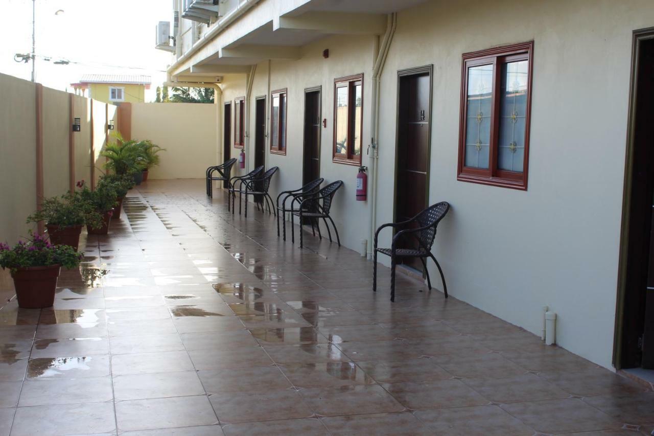 Grand Diamond Hotel Trinidad Piarco Extérieur photo